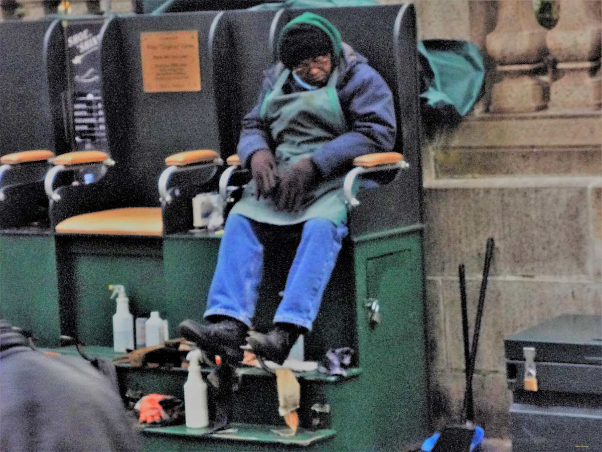 New  York Bootblack by GERRY FELDMAN, Image 1.