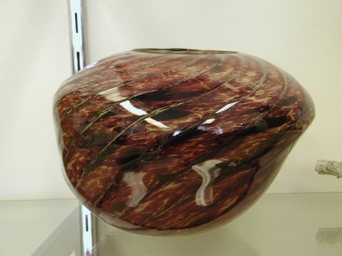 Macchia by Dale Chihuly, Image 1.
