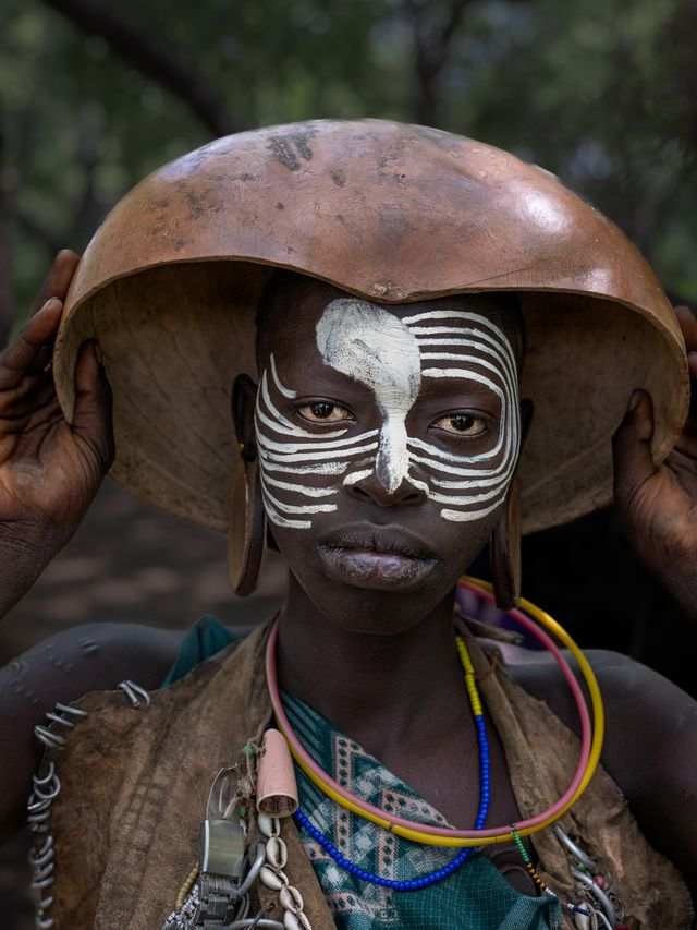 Omo Valley Collection 10-2 by George Salter, Image 2.