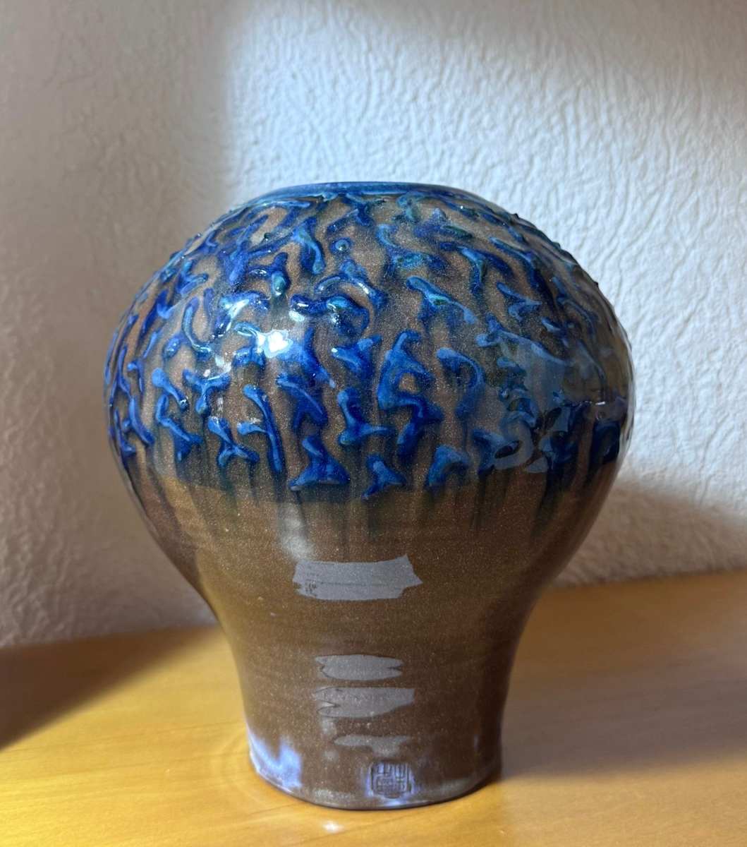 Vase by Bill Grace, Image 1.