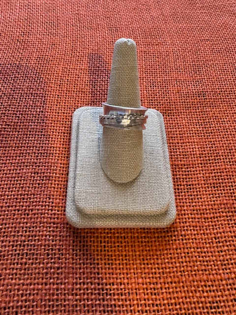 Twisted Wire Spinner Ring by Ichia Tiyi, Image 1.