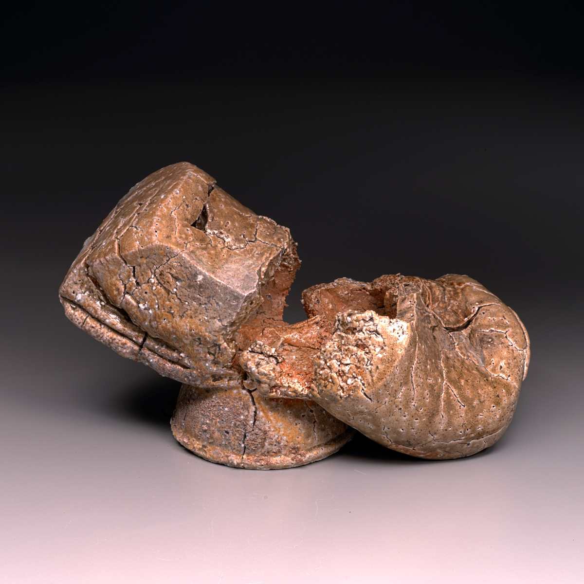 MQ092 by Peter Callas, Image 1.