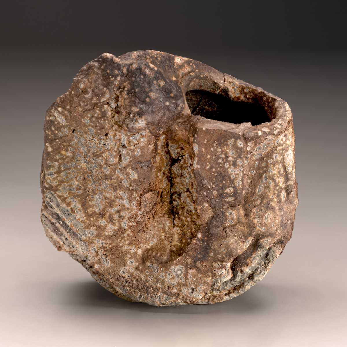 V093 by Peter Callas, Image 1.