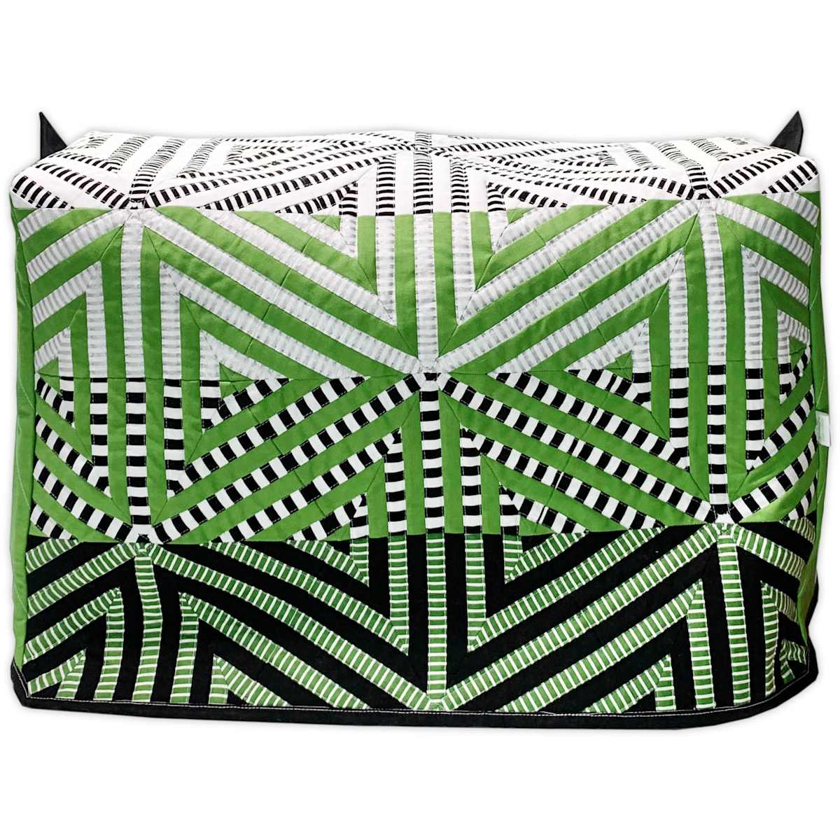 Quilted Sewing Machine Cover by Ben Millett, Image 15.