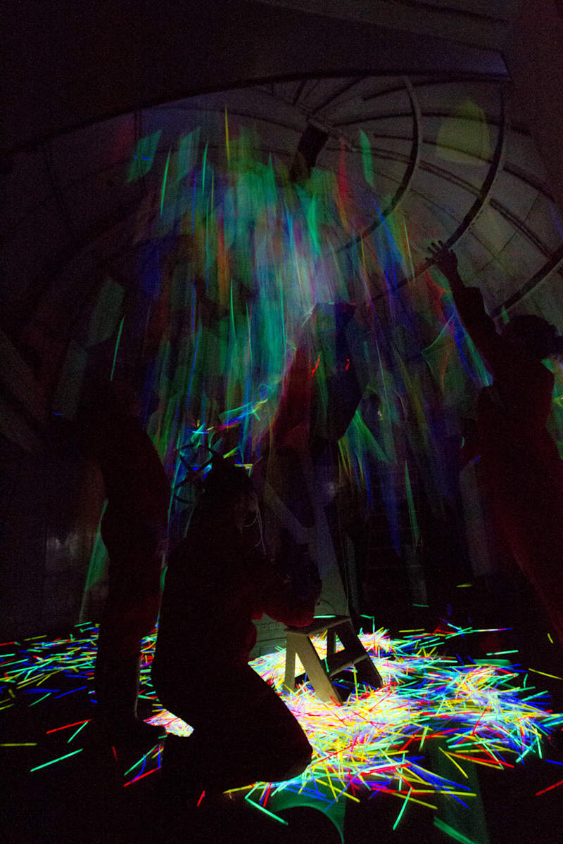 Data shower - looking up by Marcus Neustetter, Image 1.