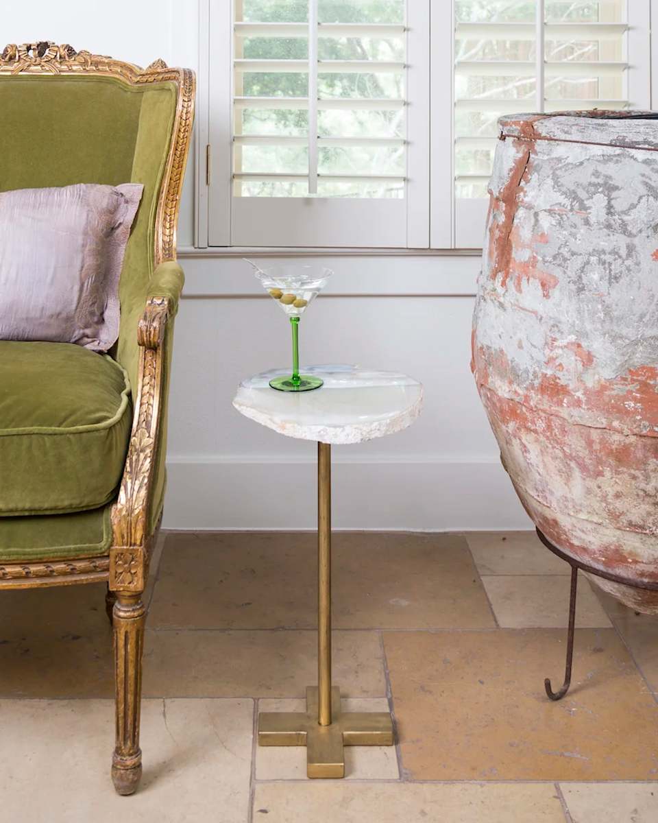 Table by reworksHome, Image 1.