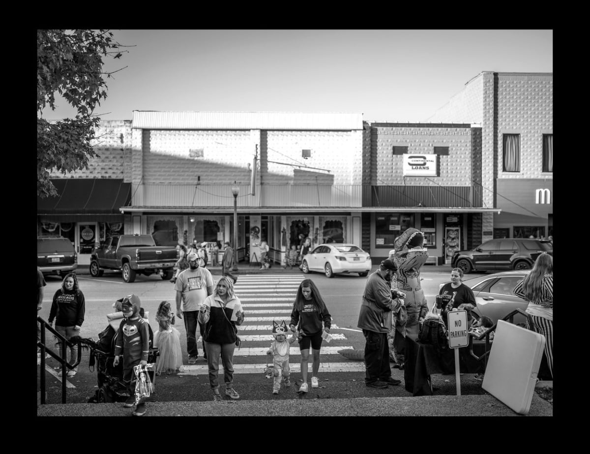 Halloween--Waverly, TN by William DeShazer 