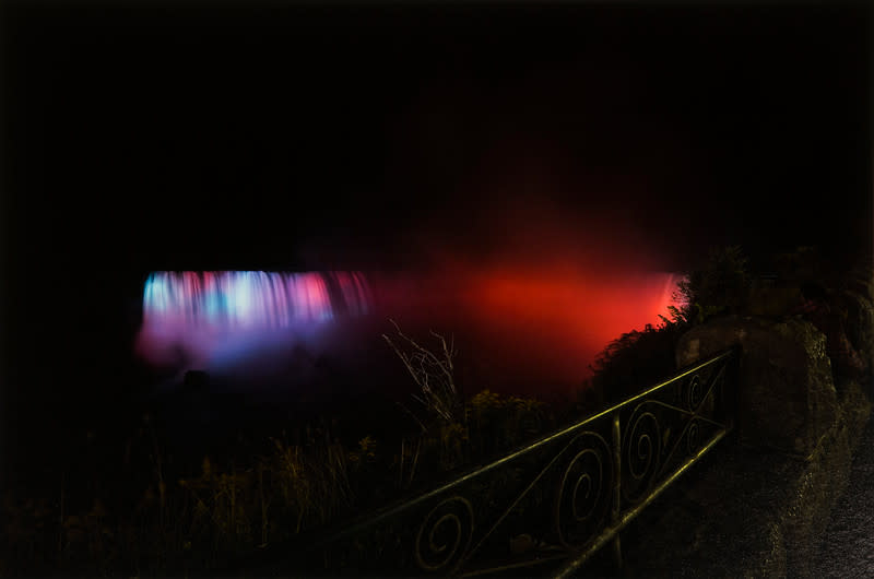 Niagra Falls Canada by Robert Von Sternberg 