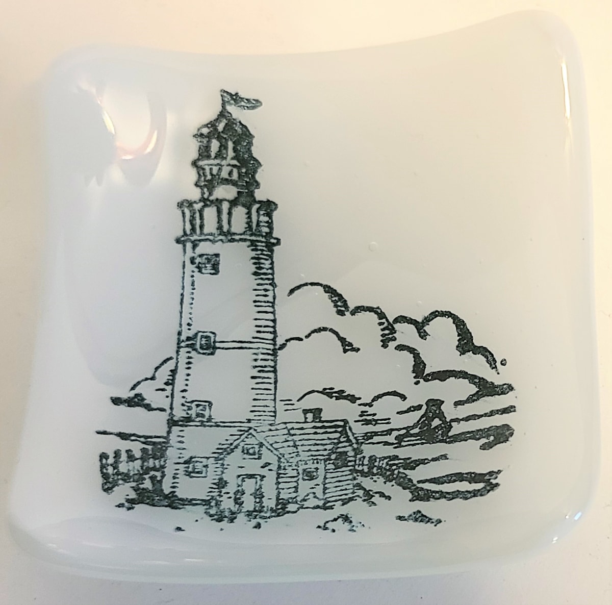 Small Plate-White with Lighthouse 