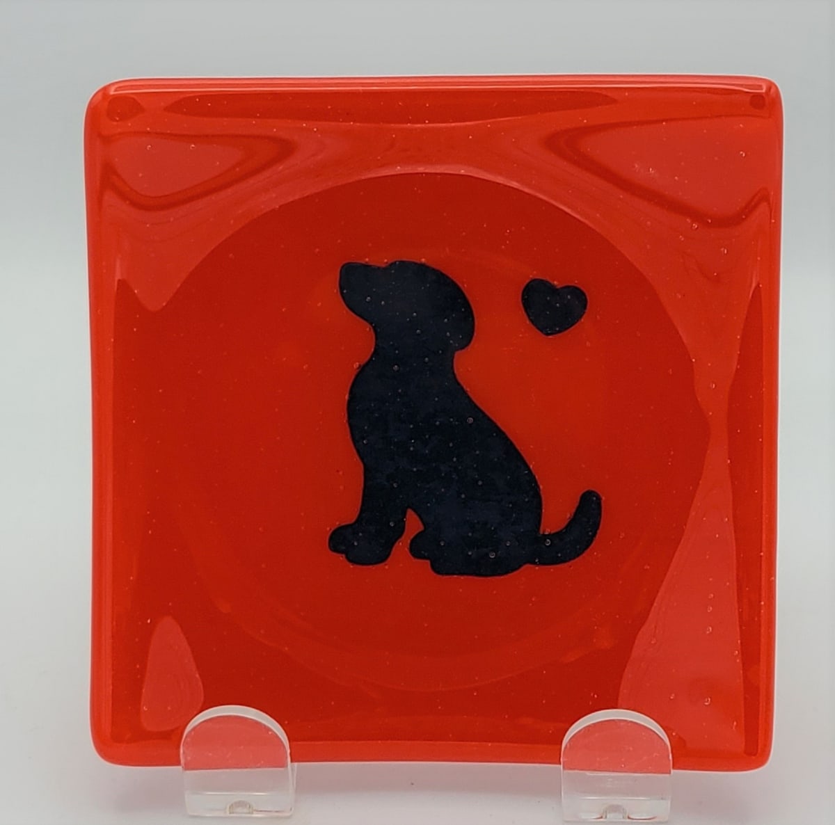 Plate with Copper Dog/Heart in Red 