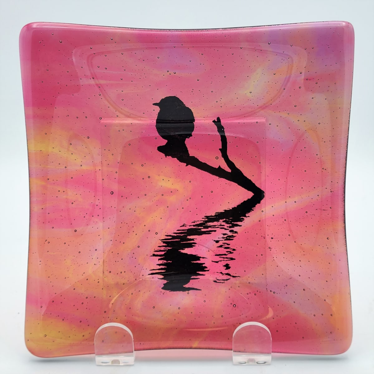 Plate-Bird on Branch on Cranberry/Blue/Green Streaky 