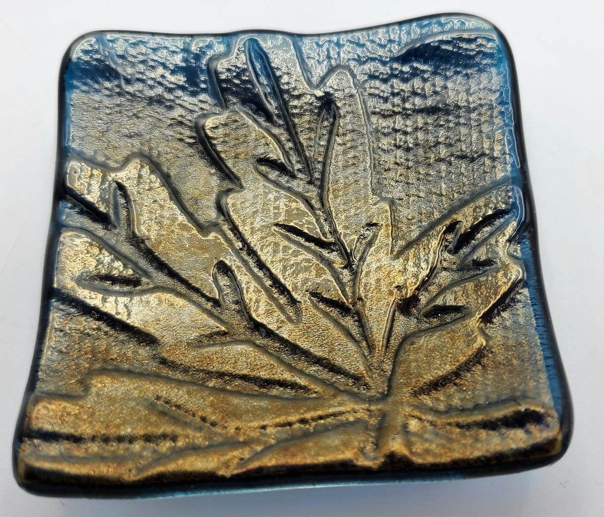 Small Dish-Steel Blue Irid with Maple Leaf Imprint by Kathy Kollenburn 