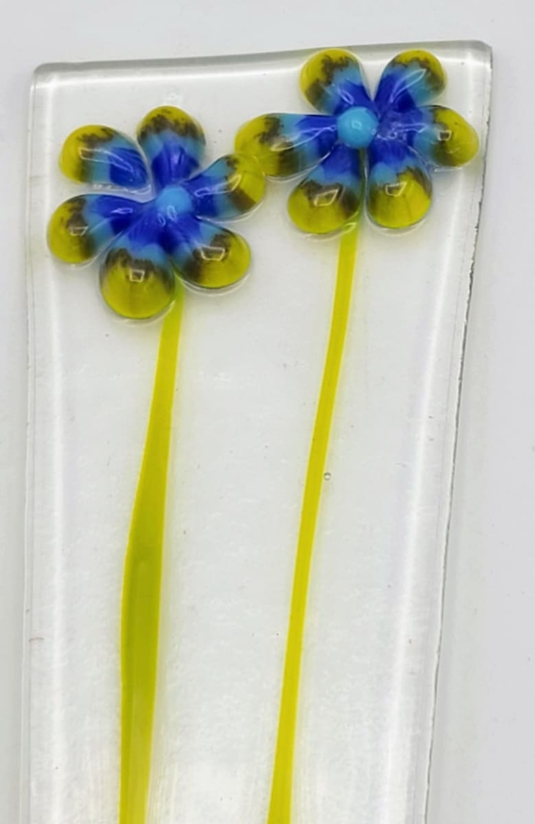 Plant Stake-Blue/Green Flowers by Kathy Kollenburn 