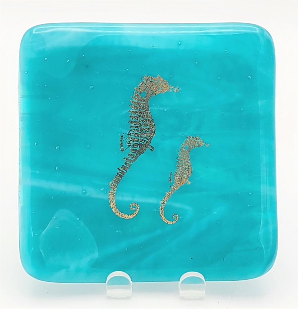 Small Plate-Peacock Streaky with Gold Seahorses by Kathy Kollenburn 
