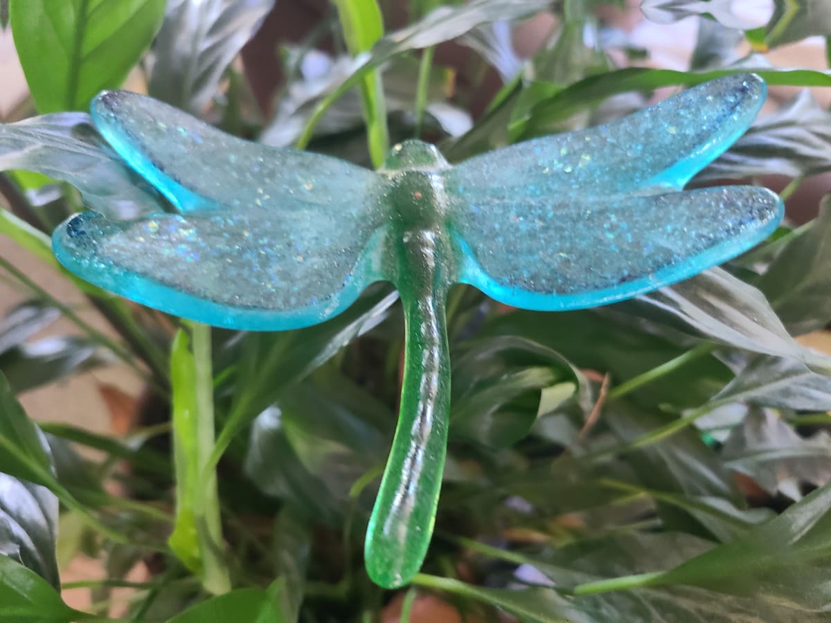 Plant Pick-Dragonfly, Large-Green with Turquoise Wings by Kathy Kollenburn 