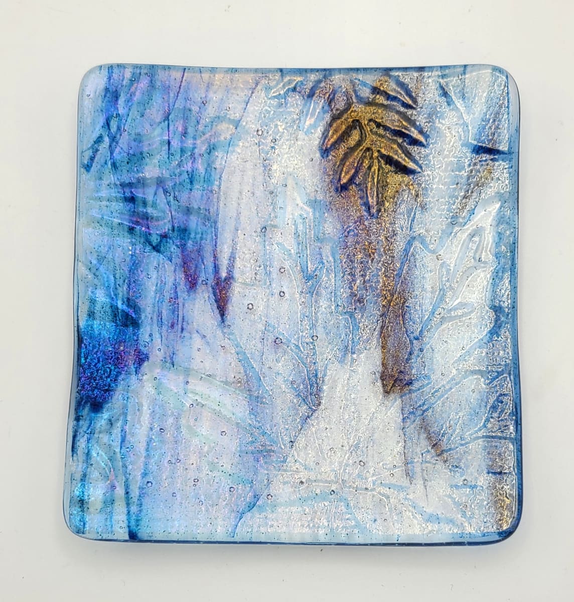 Small Plate-Copper Blue/Clear Streaky Irid with Leaf Impressions by Kathy Kollenburn 