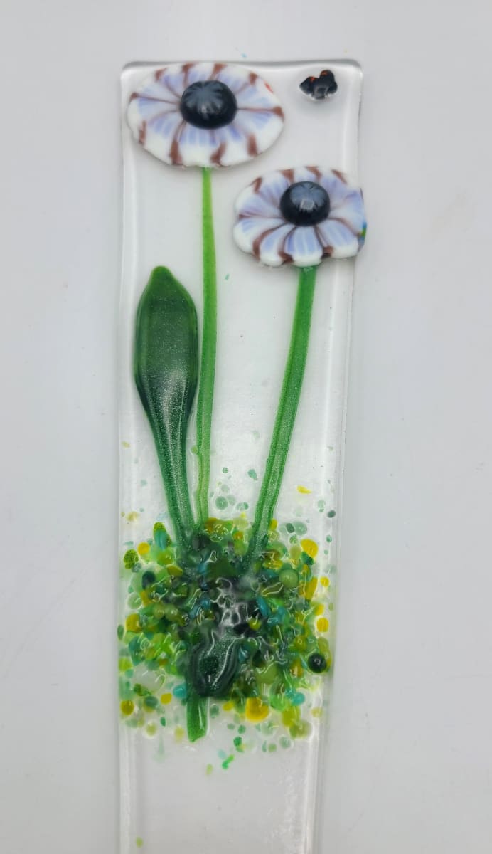 Plant Stake-White/Purple Flowers by Kathy Kollenburn 