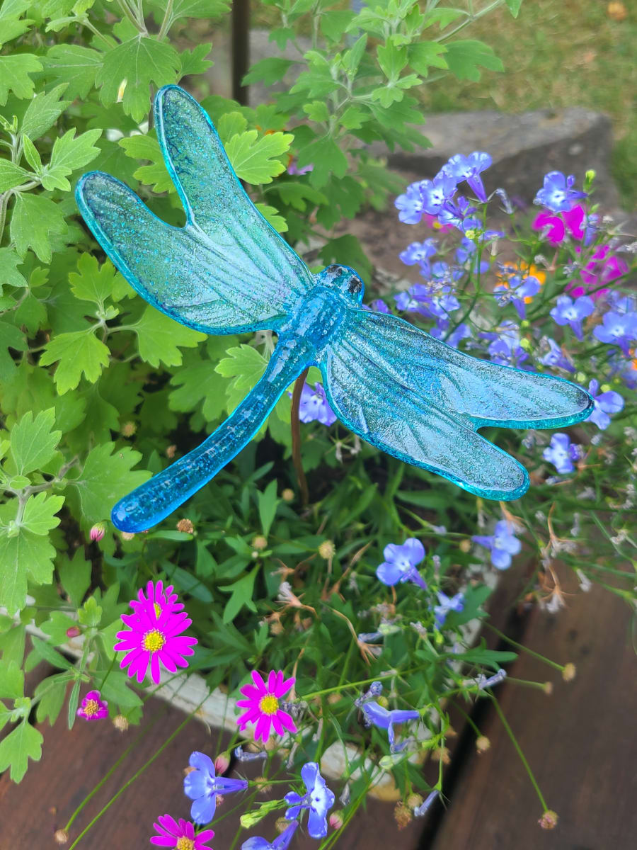 Plant Pick-Dragonfly, Large in Turquoise by Kathy Kollenburn 