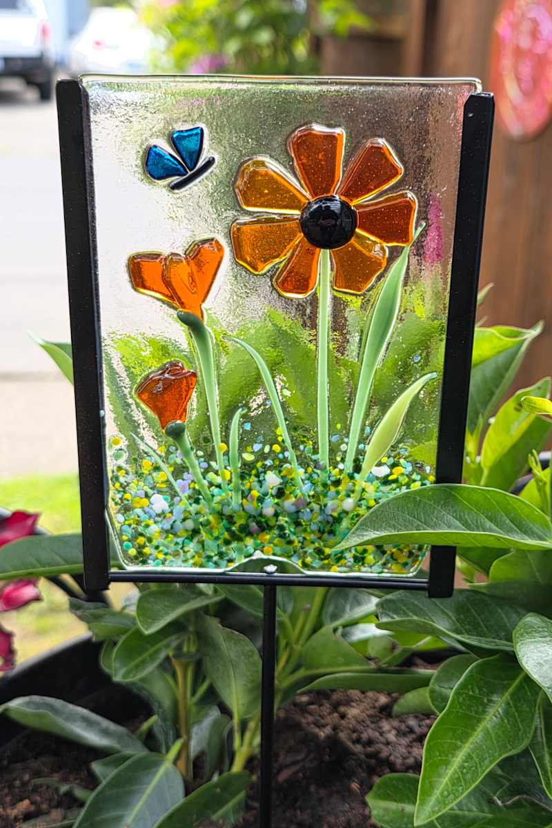 Garden Stake-Orange Daisies by Kathy Kollenburn 