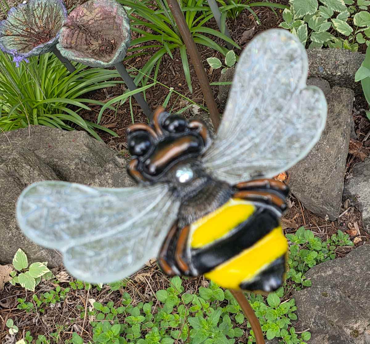 Bumblebee Yard Art by Kathy Kollenburn 