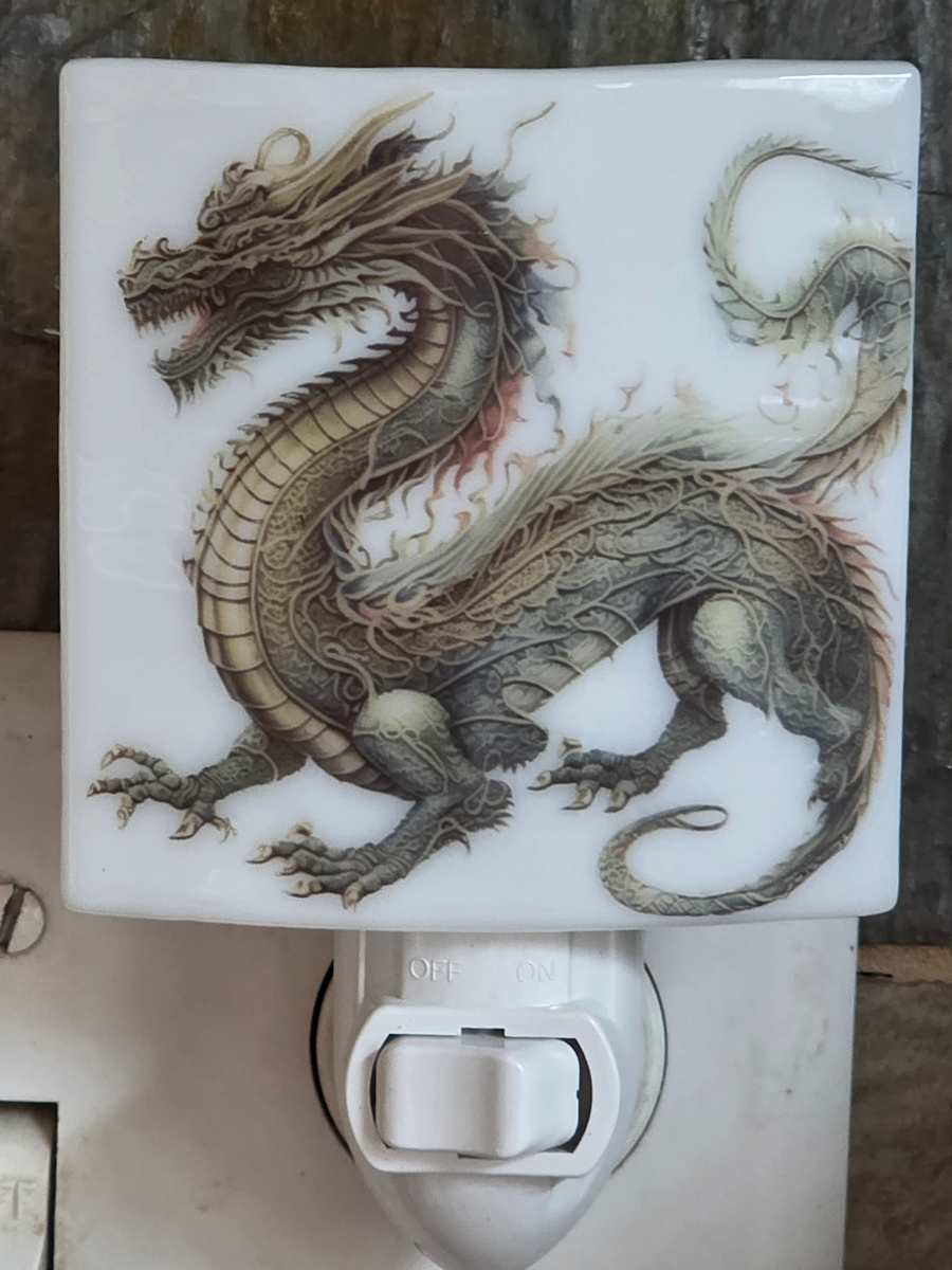 Nightlight-Green Dragon by Kathy Kollenburn 