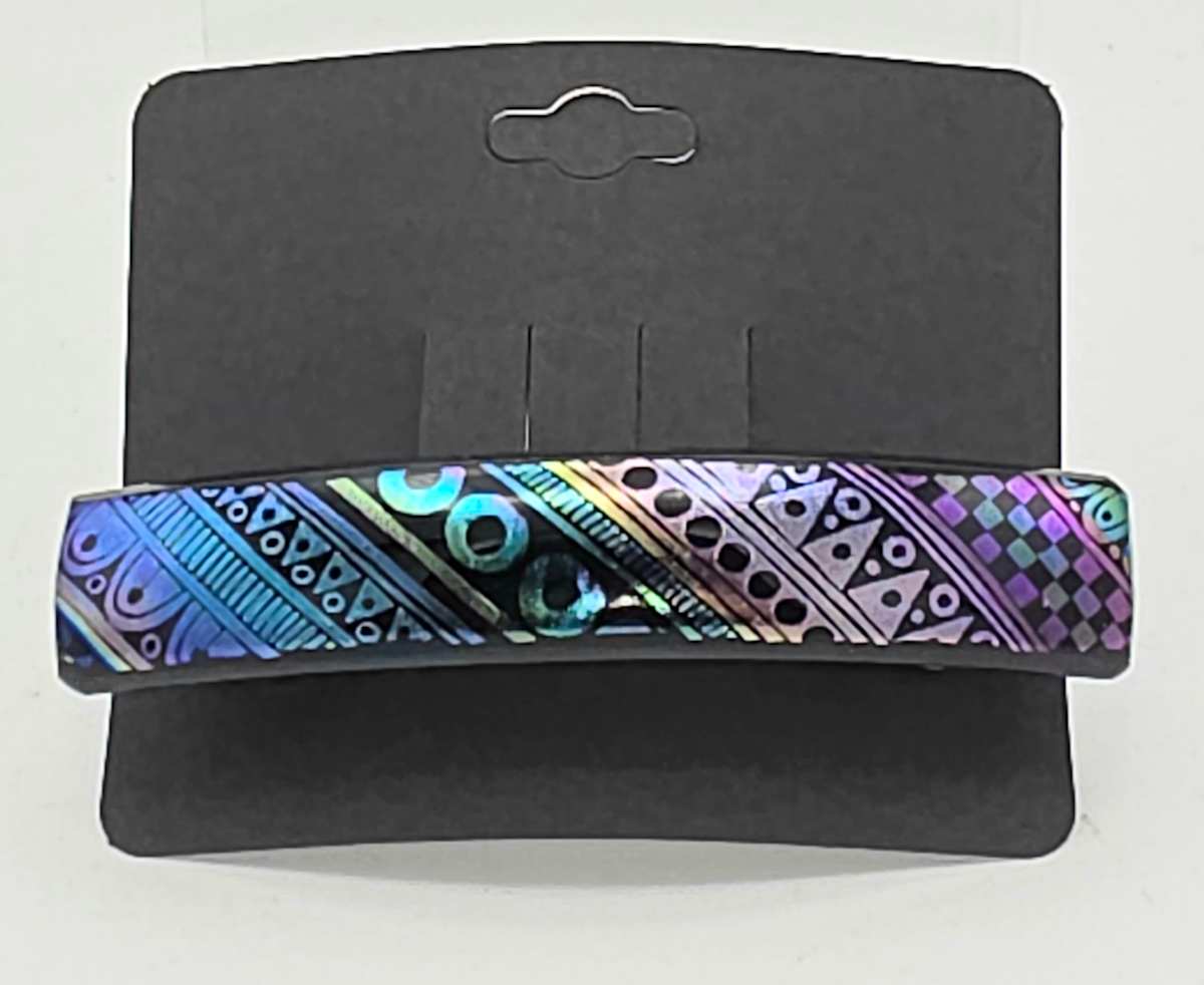 Barrette-Patterned Dichroic by Kathy Kollenburn, Image 8.