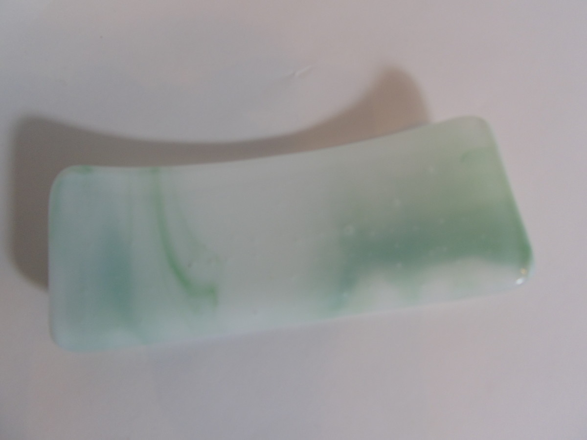Small tray-Green, blue streaky on white by Kathy Kollenburn 