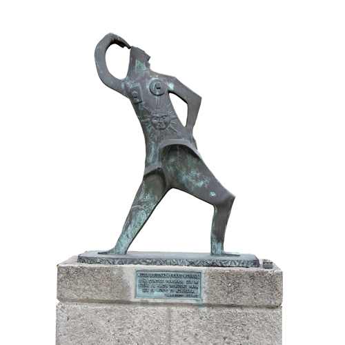 Hombre sol by Heriberto Juárez, Image 1.