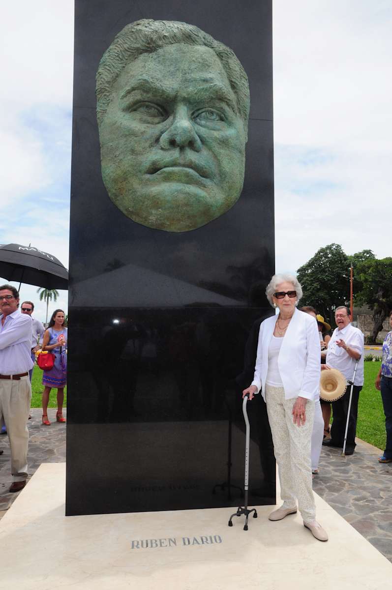 Rubén Darío by Maruca Gómez, Casa Fage Hay, Image 2.