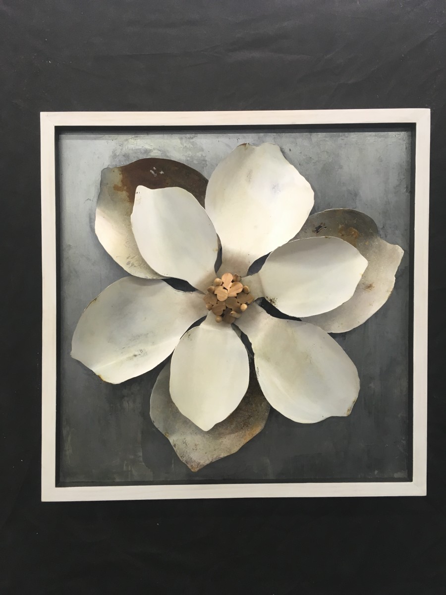 Magnolia I by Holly Sudduth 