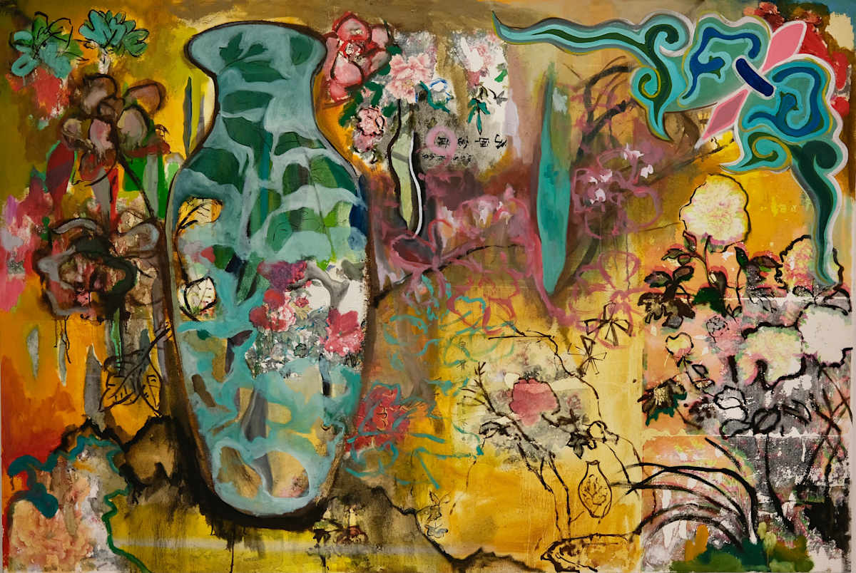 Vase and flower by xuanlin ye, Image 3.