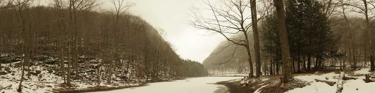 Devil Pond by Alan Powell, Image 1.
