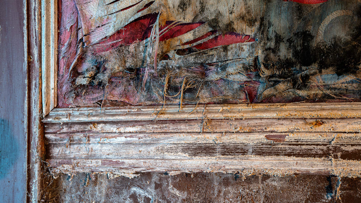 Maxbilt wall, Image 1.