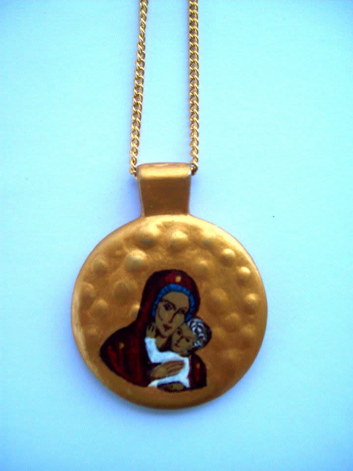 Pendant with the Holy Mother of God by Gallina Todorova 