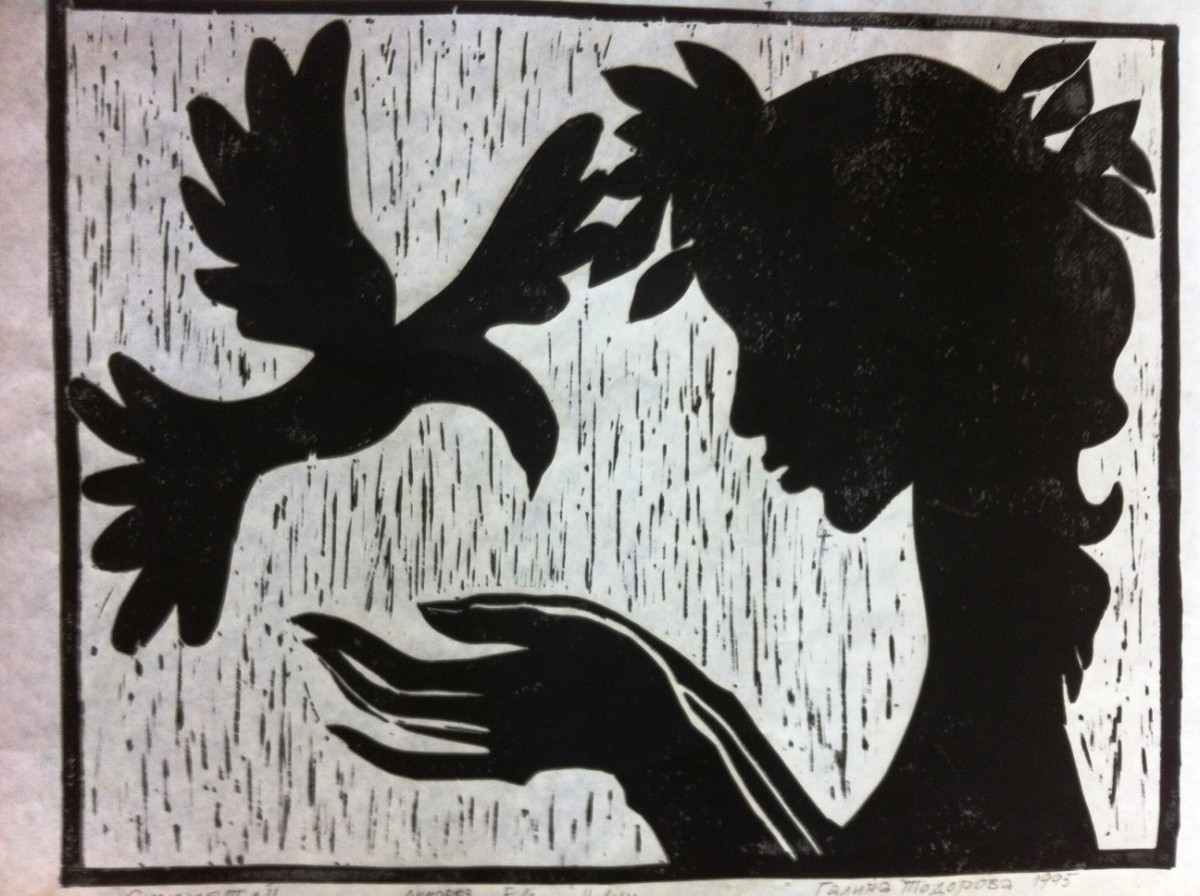 Girl with a dove/ Silhouette by Gallina Todorova 