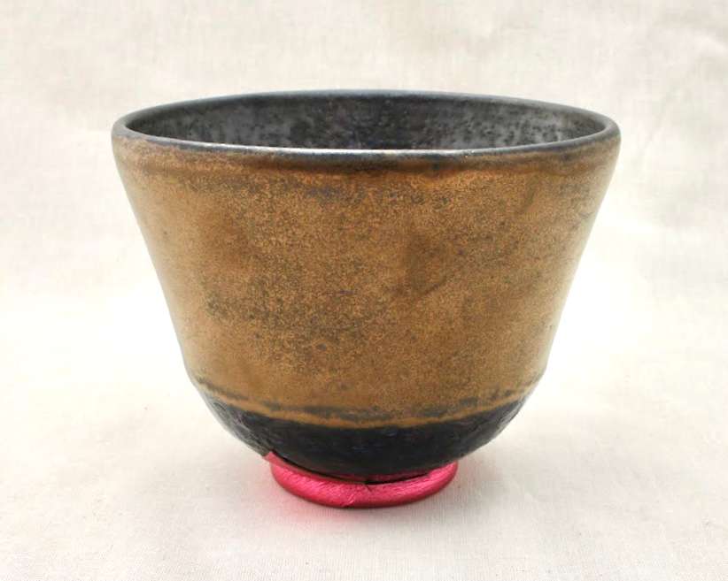 Hot Pink & Gold by Wilhelmina Ceramics, Image 1.
