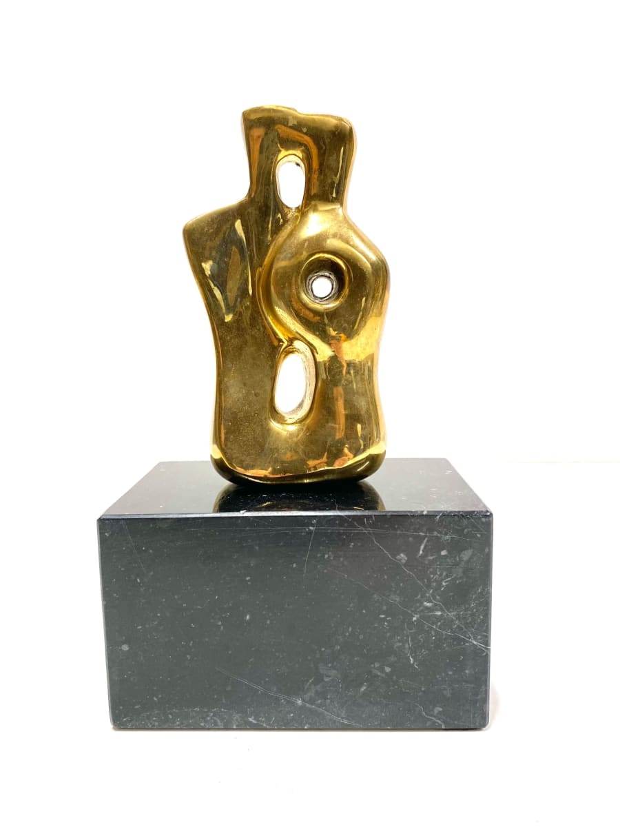 11150 - Untitled Abstract Sculpture 