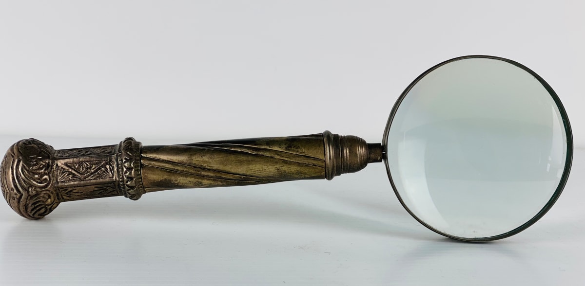5170 - Magnifying Glass 