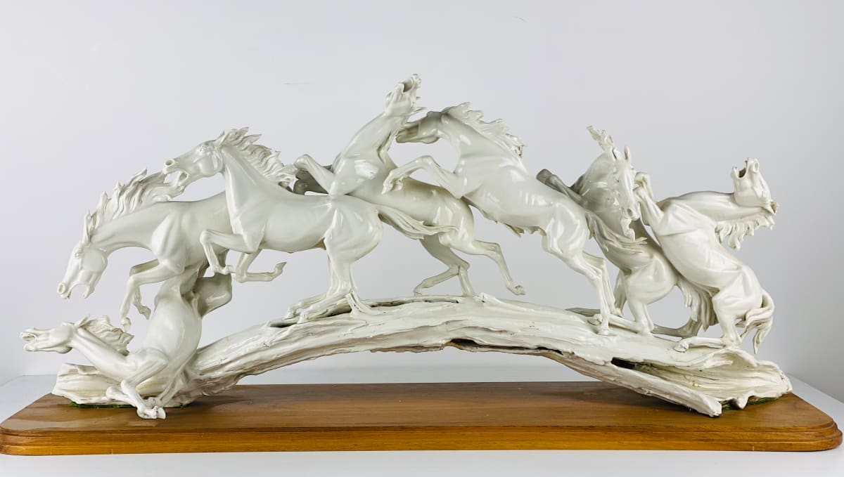5171 - Porcelain Horses 