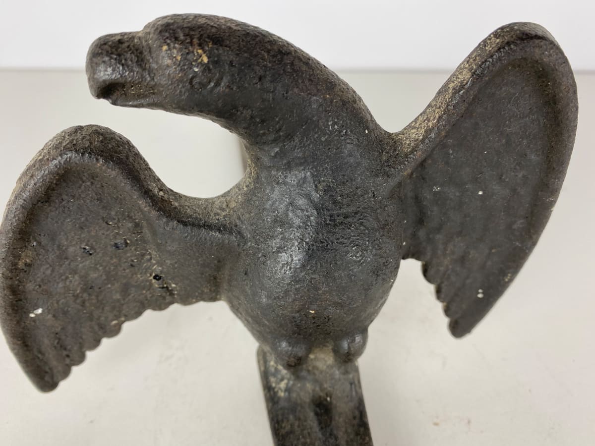 5052  - Bronze Falcon Sculpture 