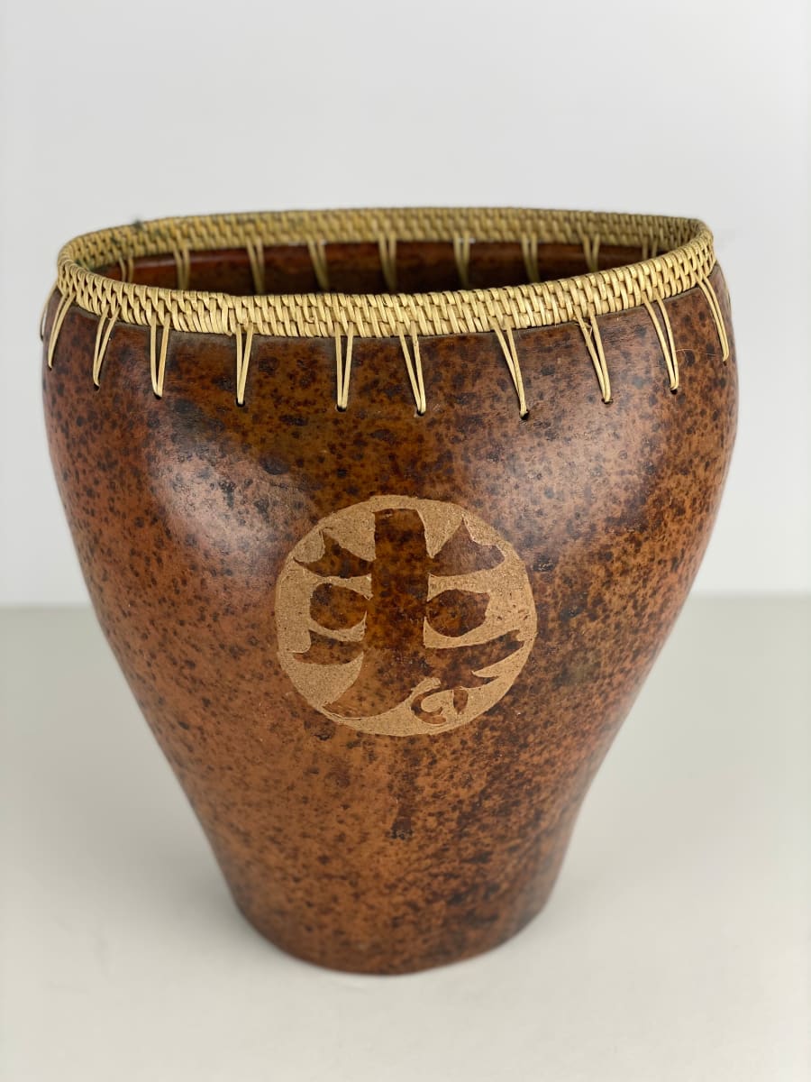 5096 - Wooden Vessel 