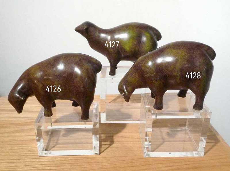 4126 - Sheep (three sculptures) by Unknown 