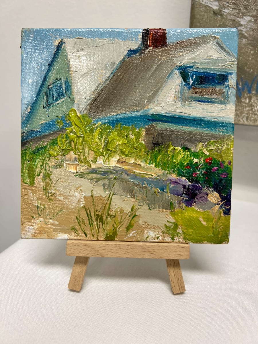 Block Island Beach Cottage by Julia Chandler Lawing  Image: Beach house on Block Island’s West Side. 