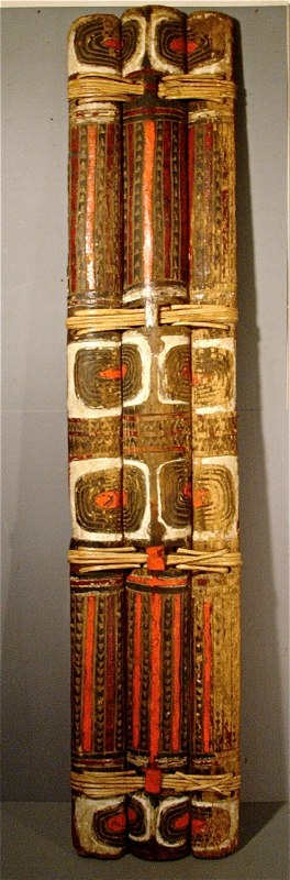 Tribal War Shield by West New Britain, Image 3.