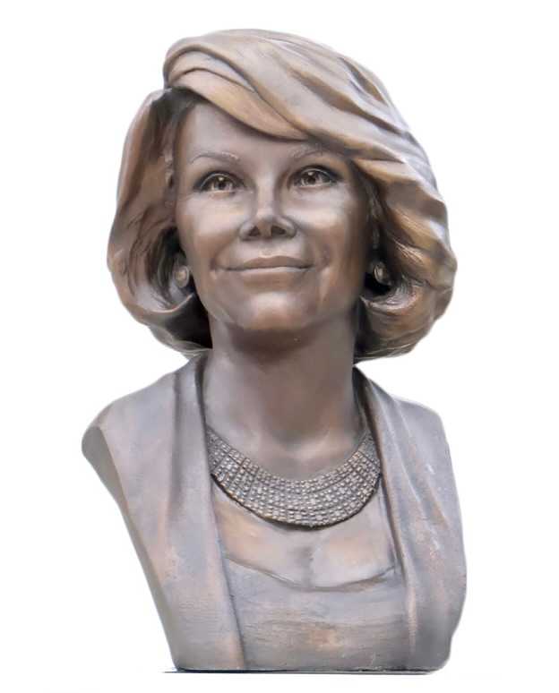 Joan Rivers Bust for Television Hall of Fame by Richard Becker 