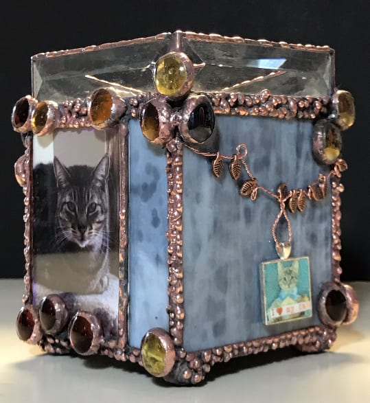 Commission: Pet Urn for Simba by Jane D. Steelman 