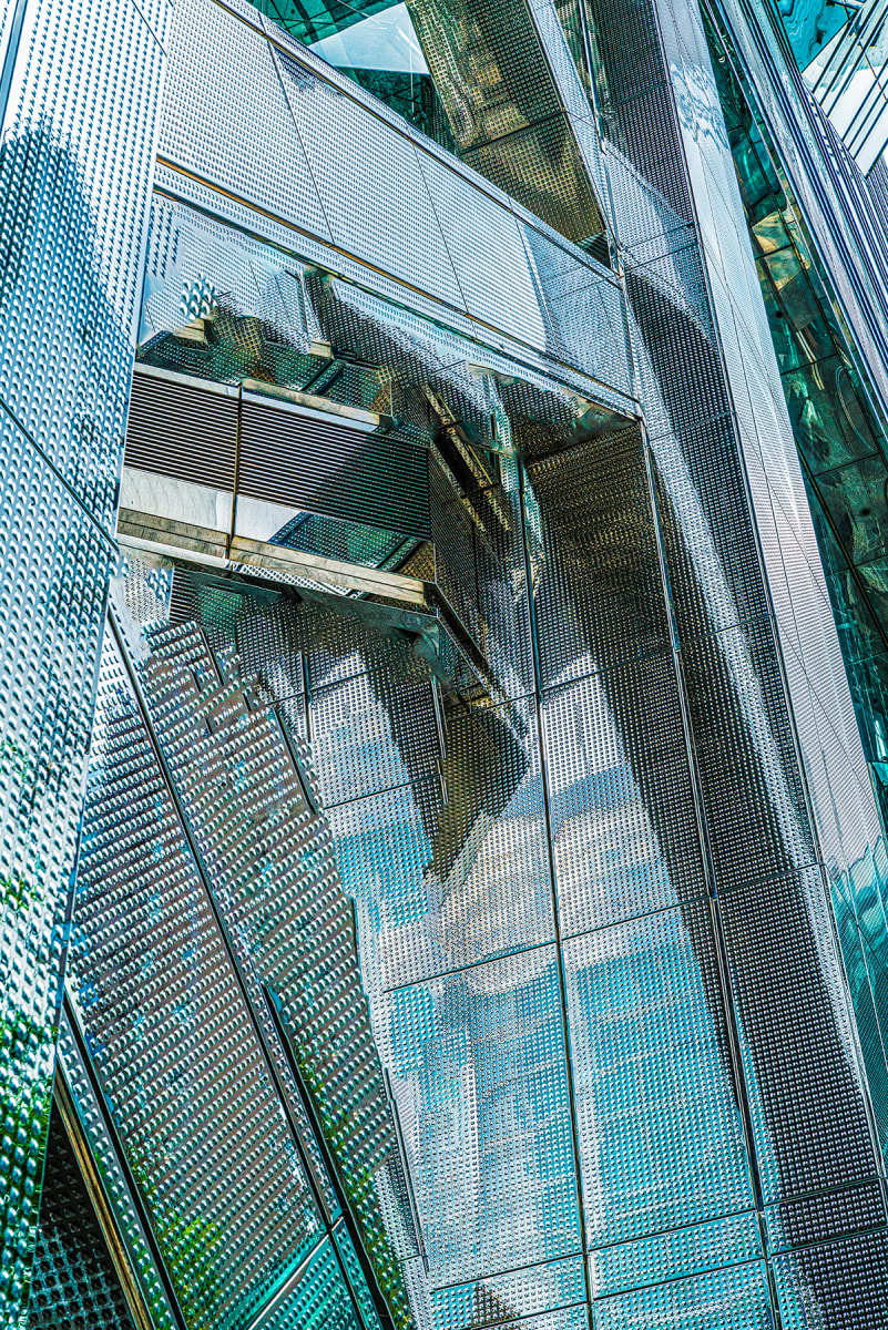 Hong Kong 8628, Image 1.
