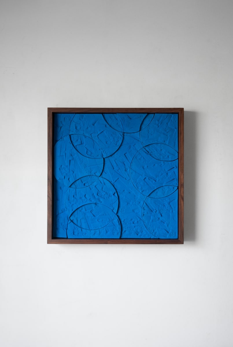 Blue Interlacing Circles by BEN MEDANSKY 