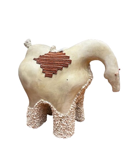 Seijaku bianco con sella by Paola Moscatelli 