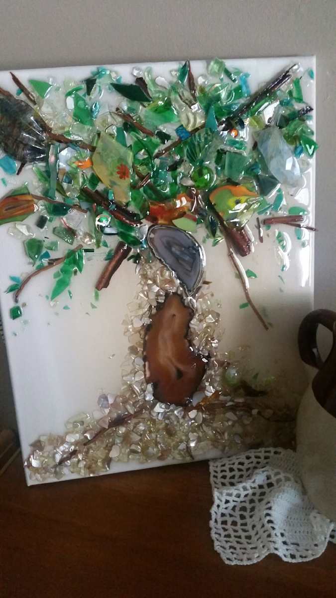 Sharon's Tree by Rebecca Viola Richards, Image 1.
